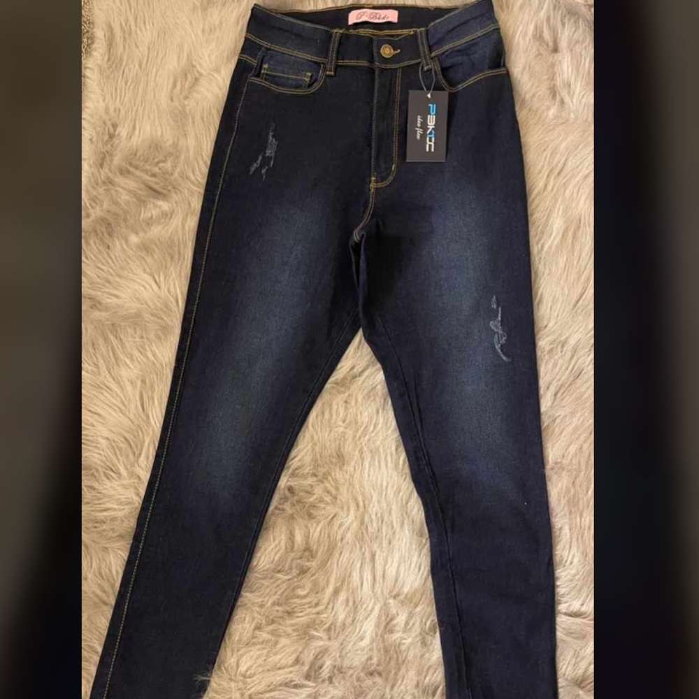 Size 9 pants Jeans